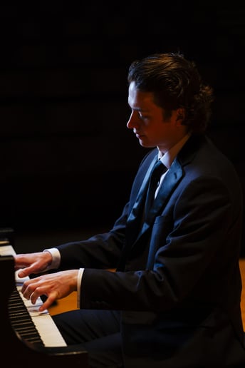 Gallery photo 1 of Gabriel Landstedt, Pianist