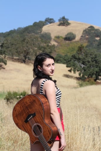Gallery photo 1 of Gaby Castro