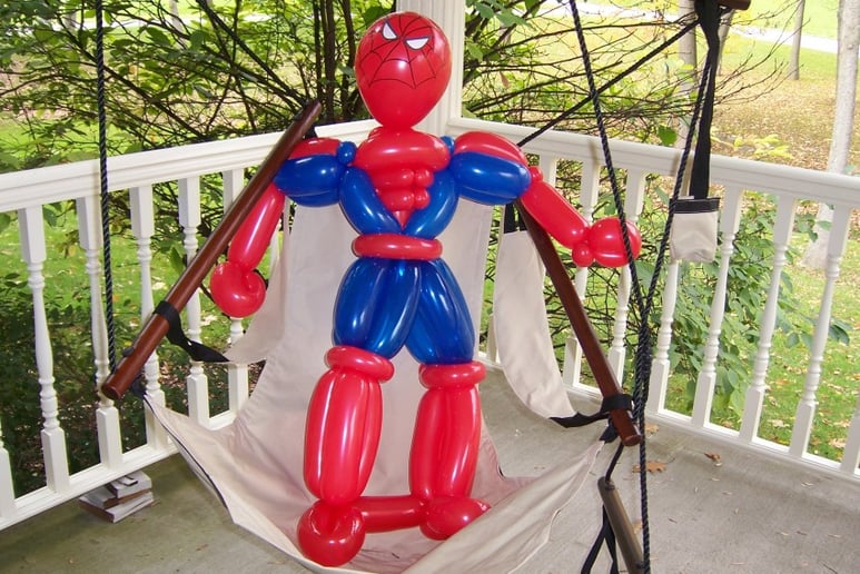 Gallery photo 4 of Gadgets the Clown or MJ the Balloon Artist