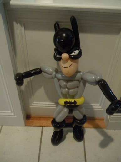 Gallery photo 5 of Gadgets the Clown or MJ the Balloon Artist