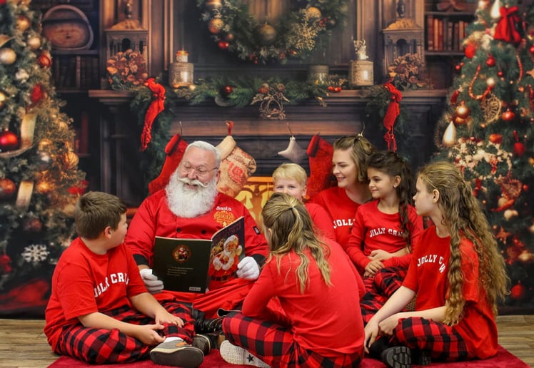 Gallery photo 8 of Galax Santa