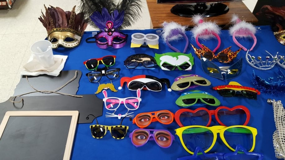 Gallery photo 17 of TV Game Shows/Photo Booths/Karaoke/DJ/Emcee