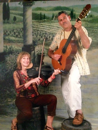 Gallery photo 3 of Garden Road Musicians