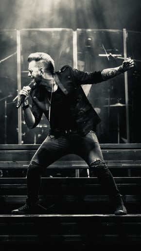 Gallery photo 3 of Gareth Chart