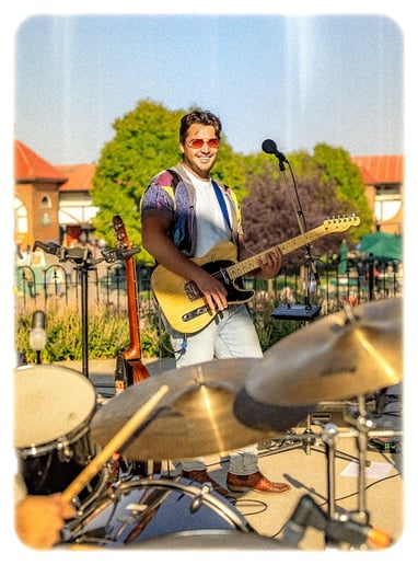Gallery photo 6 of Garrett Barbuto & The Hot Pursuit