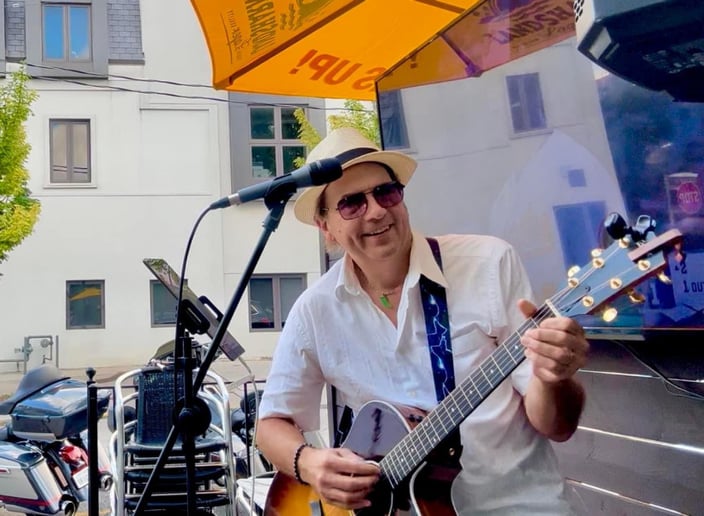 Gallery photo 23 of Gary Bradley Music