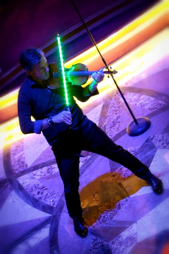 Gallery photo 23 of Gary Lovini