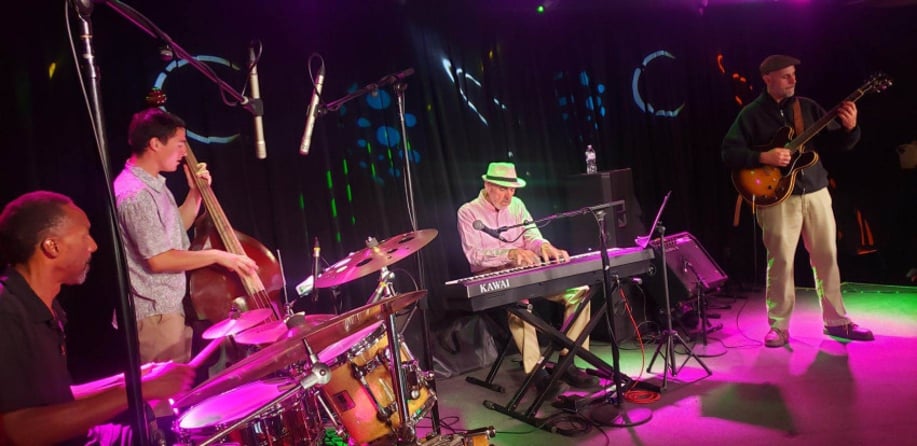 Gallery photo 1 of Gary Rossi Trio
