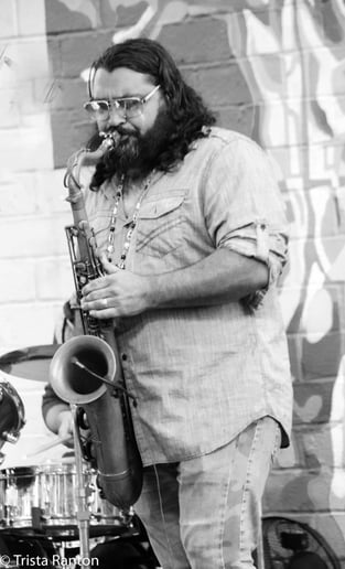 Gallery photo 3 of Gary “Saxy” Thomas