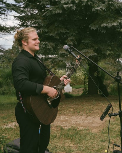 Gallery photo 1 of Gavin Flynn Music