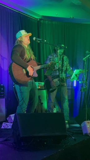 Gallery photo 4 of Gavin Flynn Music