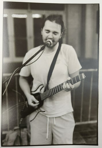 Gallery photo 4 of Gavin Southerland music