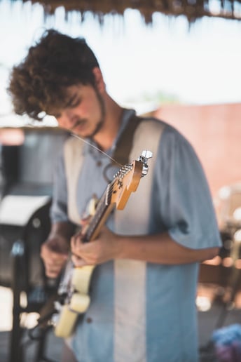 Gallery photo 9 of Gavin Southerland music