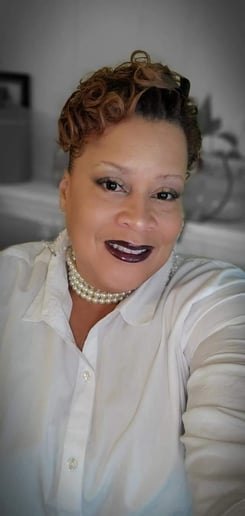 Gallery photo 6 of Gayle Price