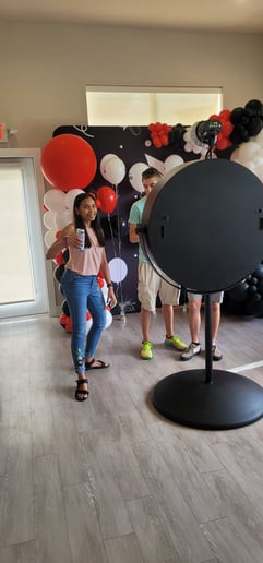 Gallery photo 9 of GBF Bespoke Balloons and Event Services