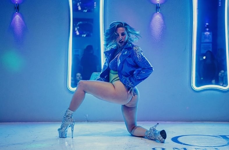 Gallery photo 10 of Gemma LUX Burlesque Dance & Entertainment