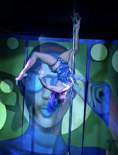 Gallery photo 3 of Gemma LUX Burlesque Dance & Entertainment