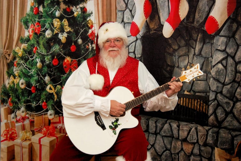 Gallery photo 9 of Gene Hilbert / Rockin' Santa