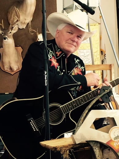 Gallery photo 1 of Gene Snow and the American Hayride Band