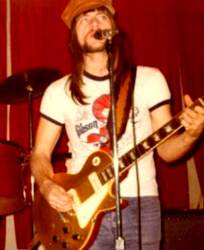 Gallery photo 7 of Gene Thorpe Solo Entertainer / Band