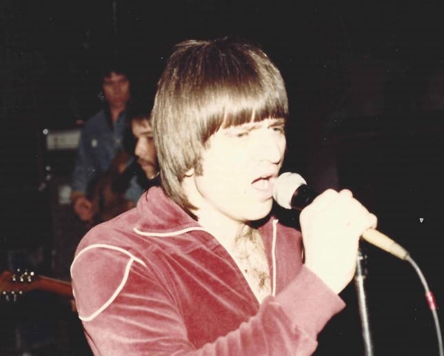 Gallery photo 10 of Gene Thorpe Solo Entertainer / Band