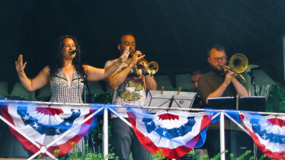 Gallery photo 9 of Genevieve Faivre Music
