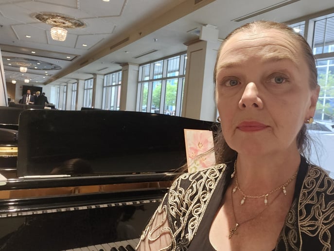 Gallery photo 10 of Gentle Piano Music