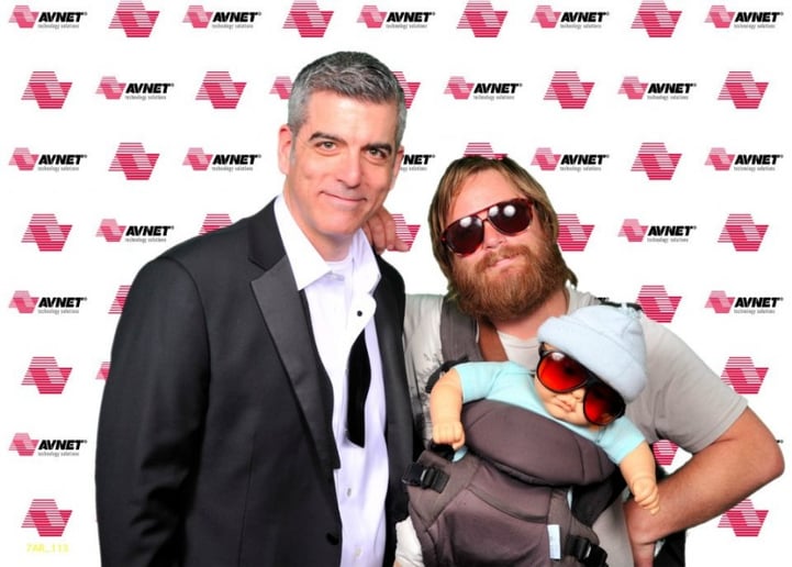 Gallery photo 9 of George Clooney Look Alike David Siegel