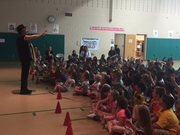 Gallery photo 6 of George The Magician