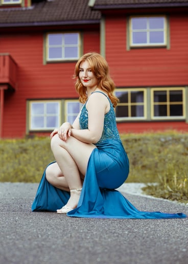 Gallery photo 8 of Georgina Young