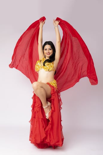 Gallery photo 5 of Geraldine Bellydancer