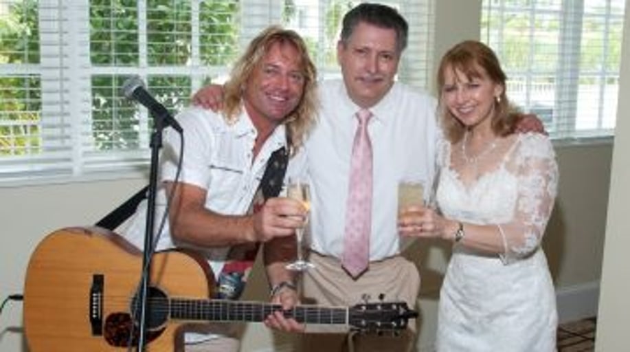 Gallery photo 3 of Gerd Rube - Key West Acoustic Rock