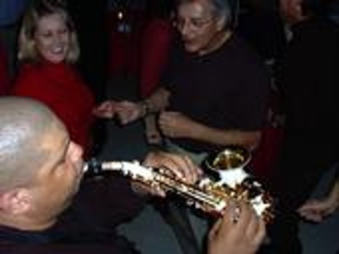 Gallery photo 3 of Gerry Huggins - Saxophonist