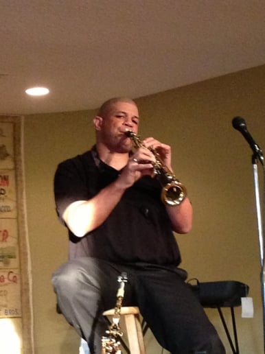Gallery photo 6 of Gerry Huggins - Saxophonist