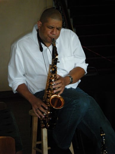 Gallery photo 8 of Gerry Huggins - Saxophonist