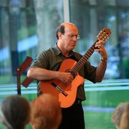 Gallery photo 2 of Gerry Johnston Trio
