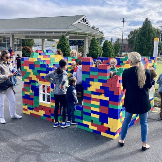 Gallery photo 8 of Giant Lego Themed Parties