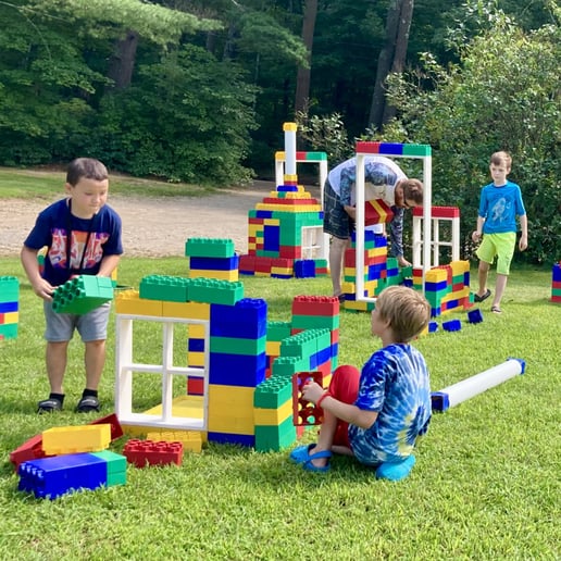 Gallery photo 4 of Giant Lego Themed Parties