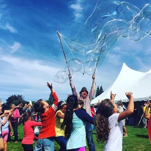 Gallery photo 1 of Giant, Outdoor Bubbles