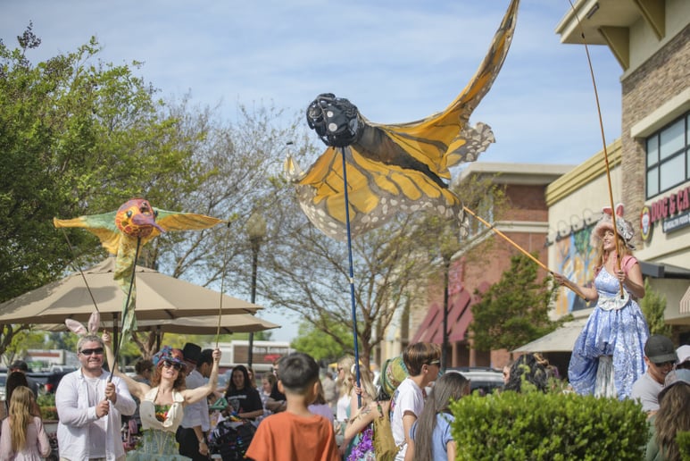 Gallery photo 96 of ArtJoy "Giant Puppets Save The World"