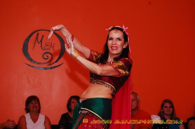 Gallery photo 3 of Amira, Bellydancer