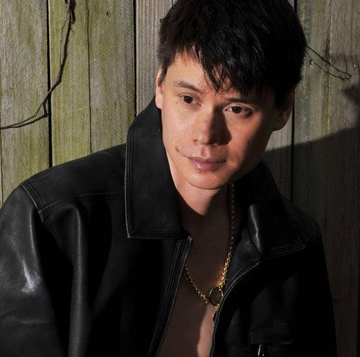 Gallery photo 6 of Gil Kaneda