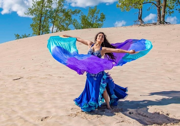 Gallery photo 5 of Gina Belly dancer