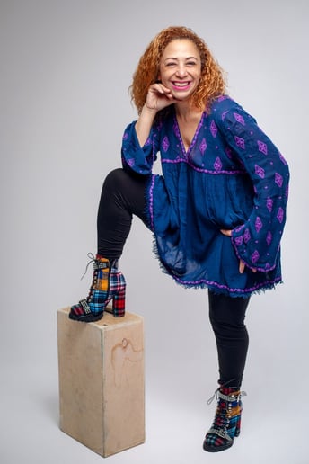 Gallery photo 8 of Gina Brown - Comedic Performer