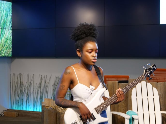 Gallery photo 2 of Gina Ramirez Bassist