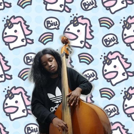 Gallery photo 5 of Gina Ramirez Bassist