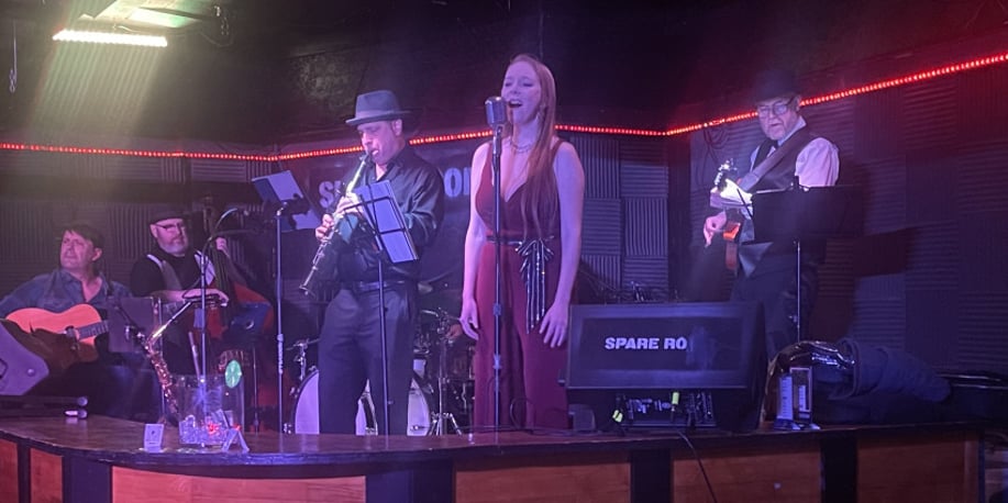 Gallery photo 7 of Ginger & the Tonics