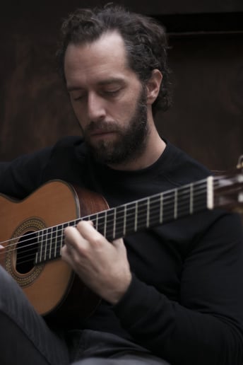 Gallery photo 1 of Giovanni Piacentini Solo Guitar