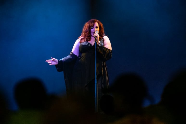 Gallery photo 4 of Giselle Grayson