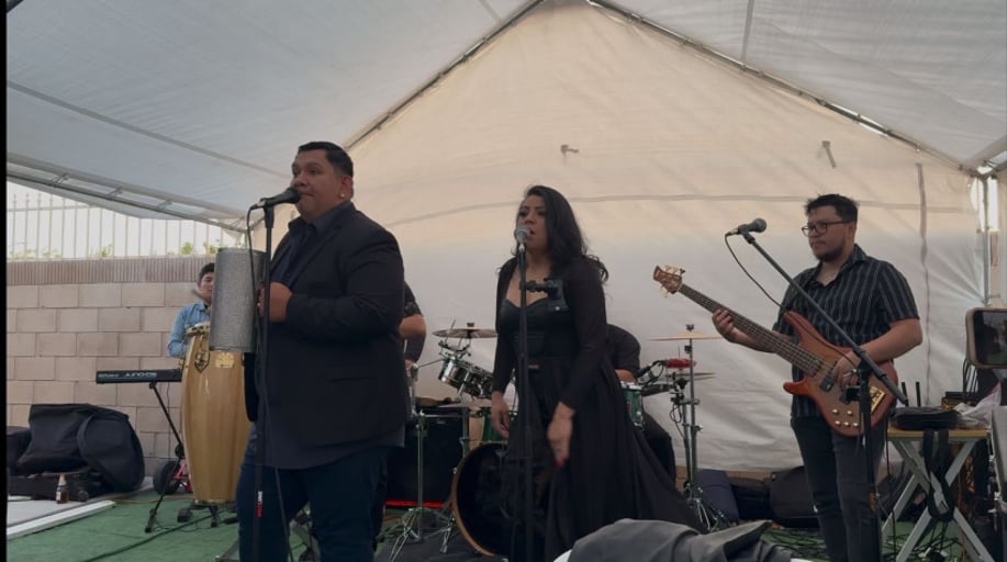Gallery photo 2 of Grupo Los Cuervos